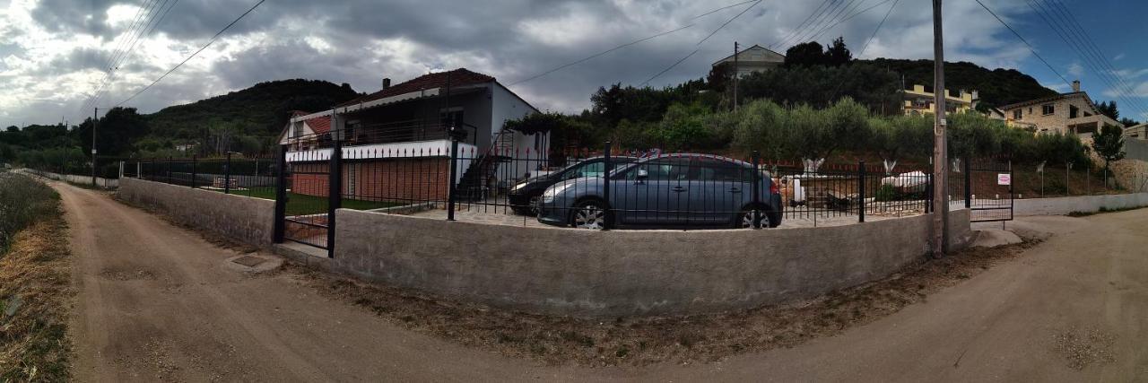Villa Alexandra Nea Iraklitsa ภายนอก รูปภาพ