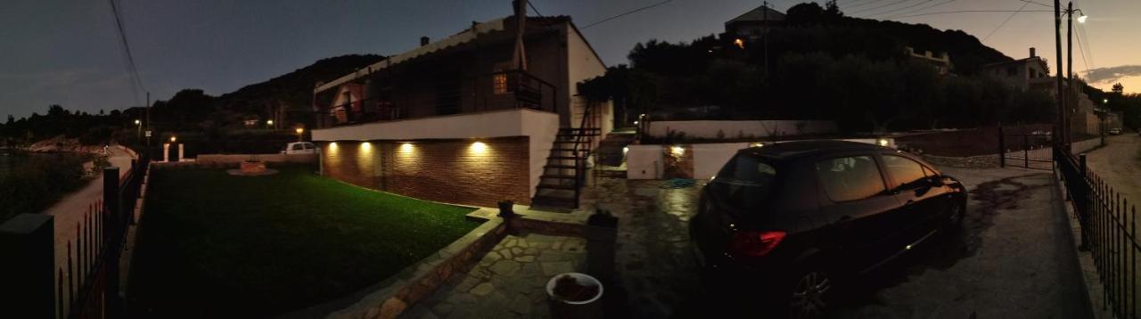 Villa Alexandra Nea Iraklitsa ภายนอก รูปภาพ